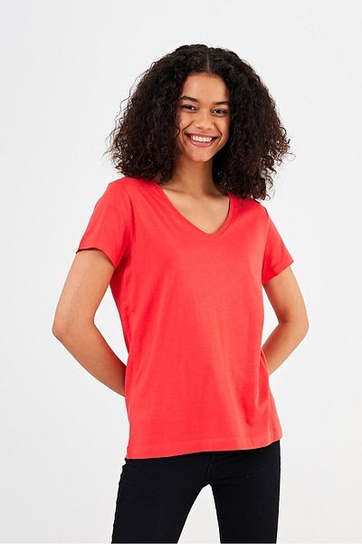 VENA Women's Boyfriend Red V-Neck Regular Fit Modal T-Shirt (Lyocell)