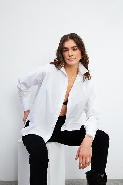 VENA Women's Rose White Regular Fit Shirt
