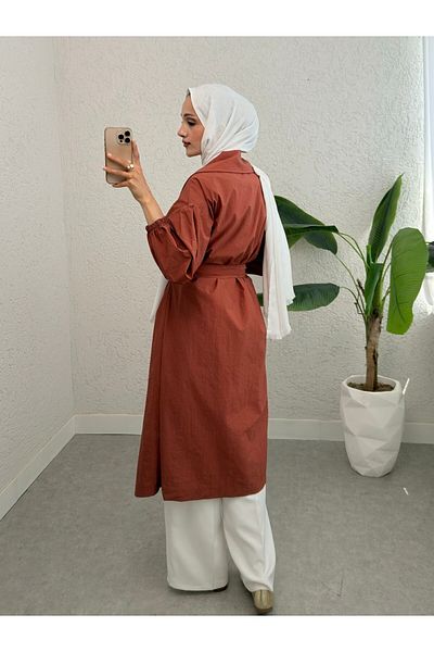 Modamorfo Fliesenfarbener Trenchcoat mit elastischen Ärmeln und Gürtelfutter