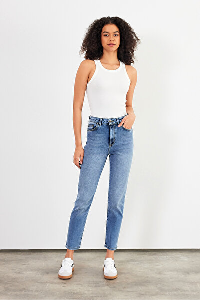 VENA Jessica Vintage Med Blue Mom Jean Pants - Vintage Med Blue