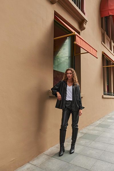VENA Norah Elastic Waist Leather Trousers - Black