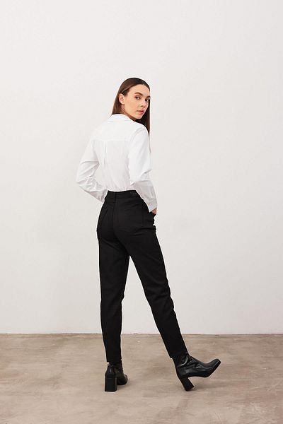 VENA Pantaloni de jeans de culoare neagră Kyla Mom - negri