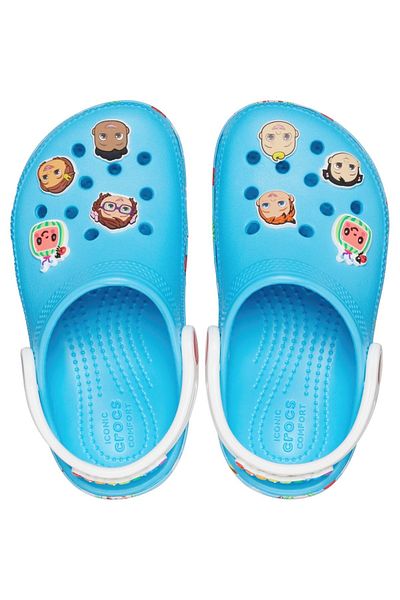 Crocs ДЕТСКИ ЧЕХЛИ CROCS COCOMELON 208851-404