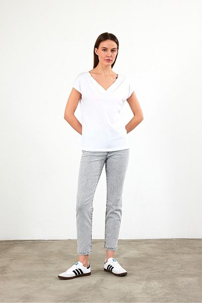 VENA Tricou Almira cu decolteu în V cu detaliu la spate (Modal) - Alb