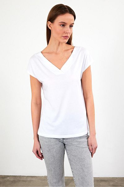 VENA Tricou Almira cu decolteu în V cu detaliu la spate (Modal) - Alb