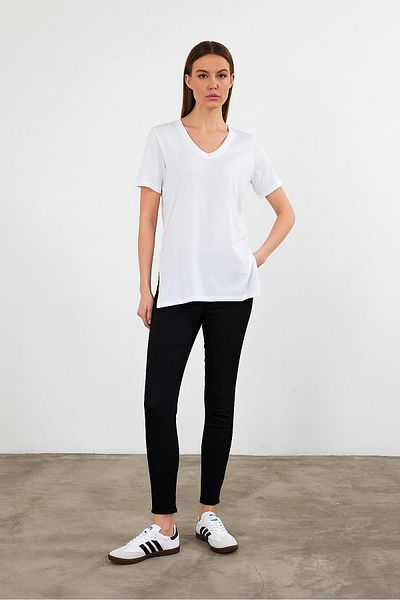 VENA Miranda T-shirt με λαιμόκοψη V με λεπτομέρεια (Modal) - Λευκό