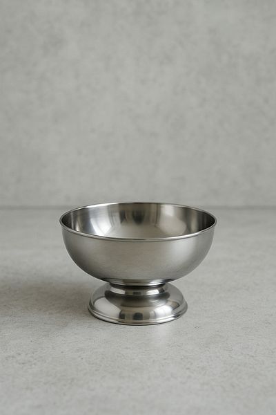 Mirilliahome 4 Pieces Stainless Steel Ice Cream Bowl - Silver Bowl - Presentation Bowl, Ice Cream Bowl & Cookie Bowl