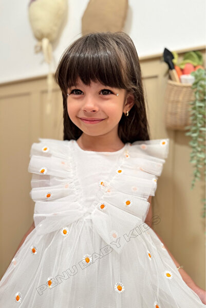 penu baby kids Rochie de fetiță cu margarete brodate cu volane albe în față