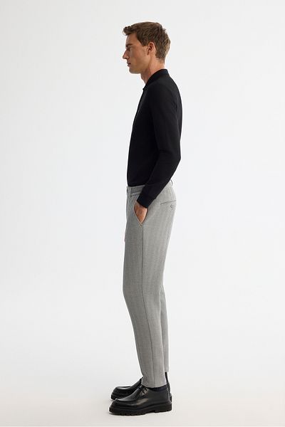 Avva Men's Gray Slim Fit Herringbone Textured Elastic Side Elastane Chino Trousers A42Y3024