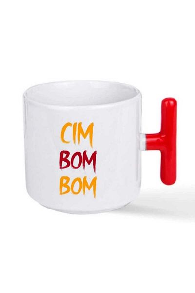 Tasarım كوب "Cim Bom Bom" مطبوع باللون الأحمر بمقبض على شكل حرف T