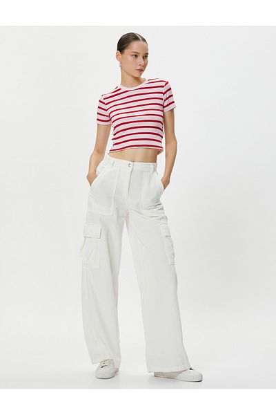Koton Crop T-Shirt Short Sleeve Crew Neck Viscose Fabric Blended