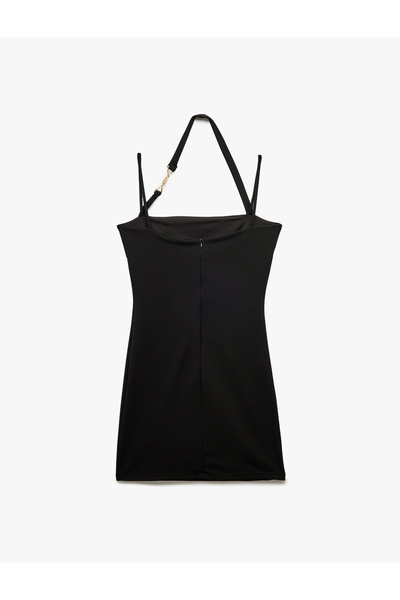 Koton Αμάνικο φόρεμα με λεπτή εφαρμογή με μεταλλικά αξεσουάρ