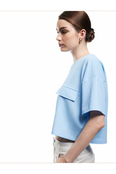 Koton Μπλουζάκι με κοντό μανίκι με απλικέ λεπτομέρεια