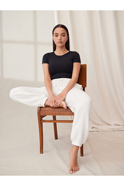 JustMORE Body s krátkým rukávem a zapínáním na patentky