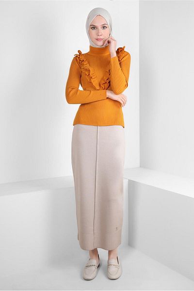 Alvina 44070 Model Ruffle Detailed Sweater