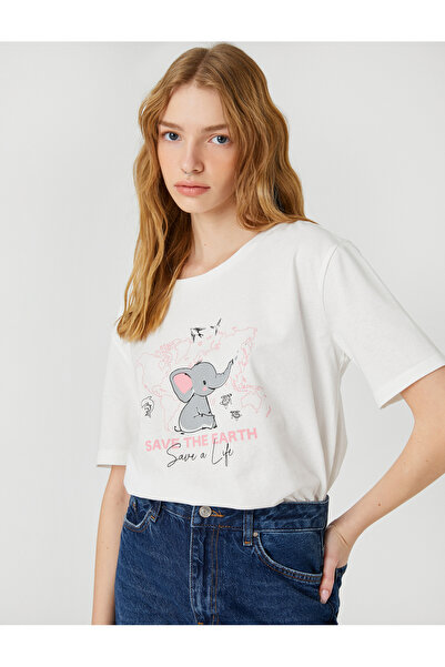 Koton Μπλουζάκι με λαιμόκοψη με εμπριμέ κοντό μανίκι, άνετο κόψιμο