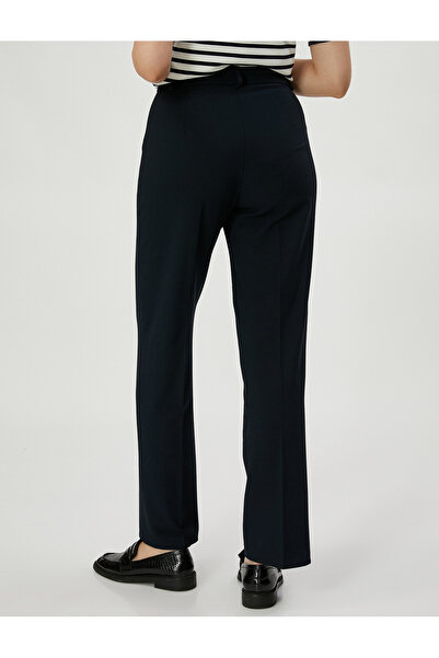 Koton Szövet nadrág Egyenes szárú bordás cipzár Normál derék