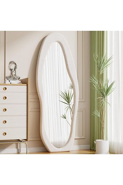 Generica A Charming Curved Mirror With A Wavy Frame That Gives Artistic And Modern Touch || 160 Cm * 60 Cm
