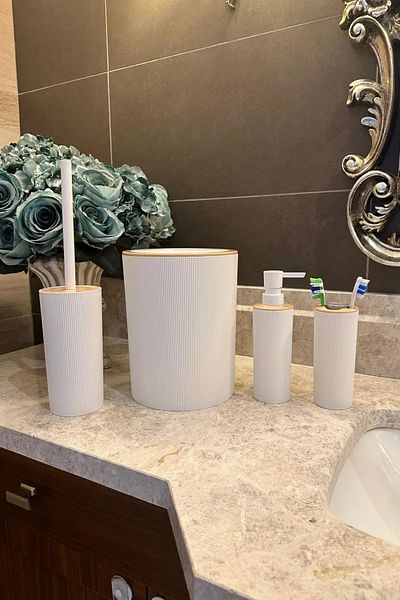 Makri Round White Home Bathroom Set of 5