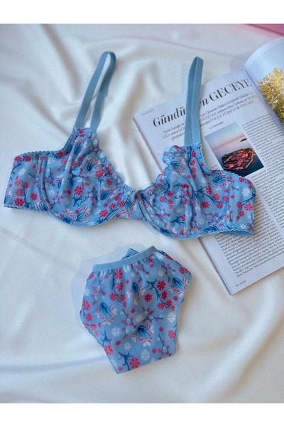 İNKO İÇ GİYİM Σετ στρινγκ σουτιέν από φλοράλ Underwire
