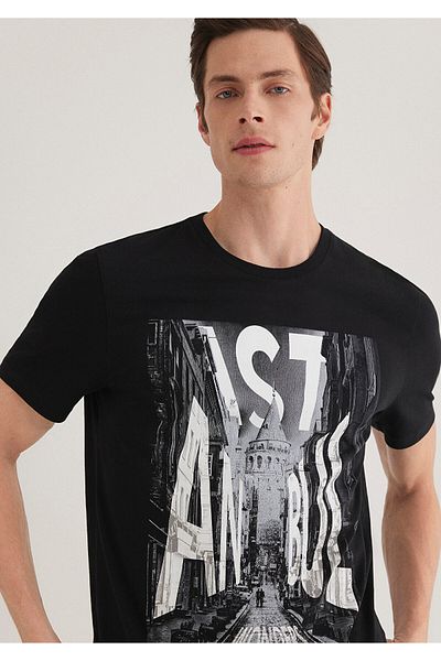 Mavi Γαλάτα εμπριμέ μαύρο T-shirt - Regular Fit067053-900