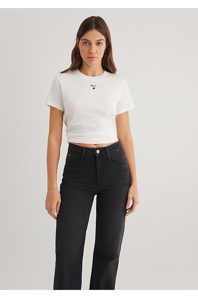 Mavi Weißes T-Shirt mit Logo-Print, reguläre Passform / normaler Schnitt 1601185-33389