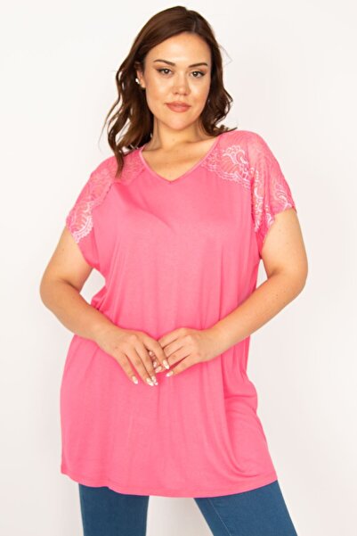 Şans Women's Plus Size Pink Shoulders Lace V-Neck Blouse 65n33848