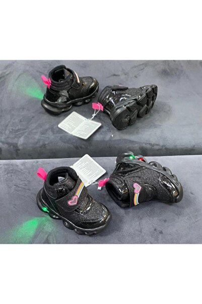 Cool Kids Ömür Linda Bebek Bot