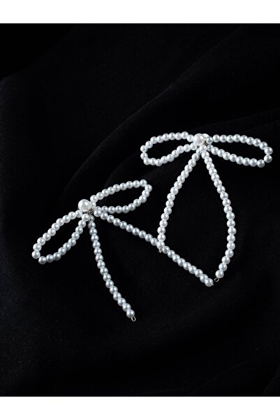 Teyzee Modern ve Klasik Buluşması: Beyaz Kristal Kurdele Küpe