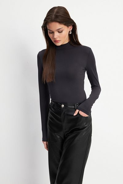 Ladima Women's Anthracite Half Turtleneck Body