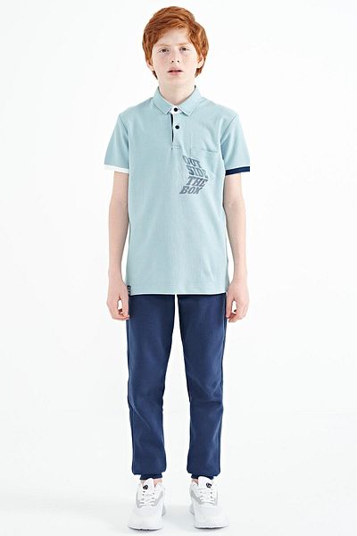 TOMMY LIFE Tricou pentru băieți, albastru deschis, cu buzunar în față, imprimat standard, cu gât polo - 11102