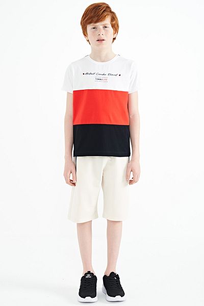 TOMMY LIFE Тъмносиня стандартна тениска за момче с деколте и щампа с блокиран цвят - 11135