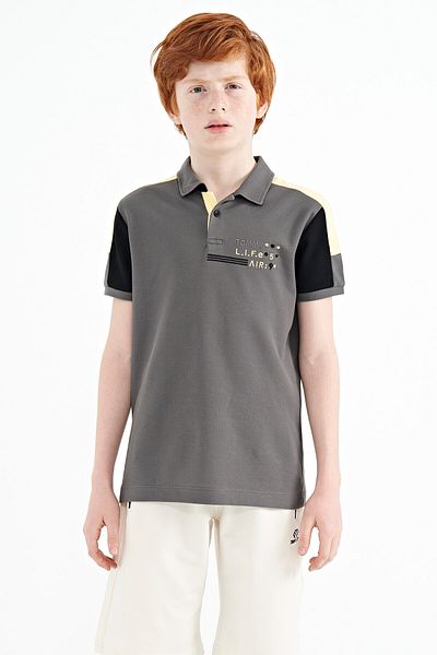 TOMMY LIFE Dark Gray Color Blocked Shoulder Garni Detailed Standard Fit Boy's T-shirt - 11155