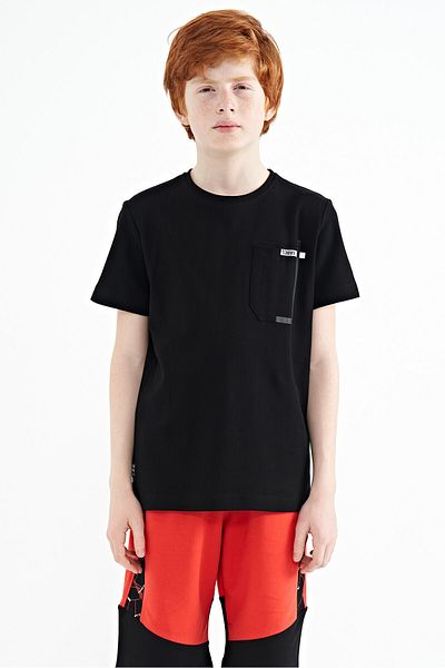 TOMMY LIFE تي شيرت للأولاد بجيب أسود وياقة على شكل حرف O - 11120