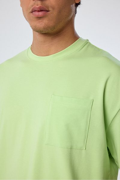 bilcee Men's Green Oversize Pocket T-Shirt 4582