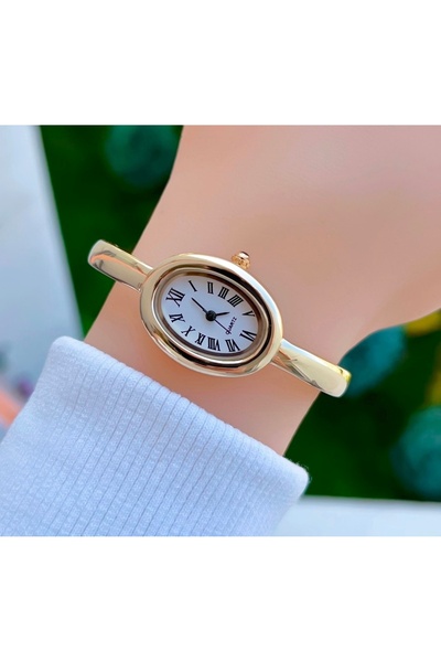 Weluxa ساعة يد نسائية مطلية بطلاء Ipc لا تسبب التلطيخ (قطر المعصم: 55 ملم)