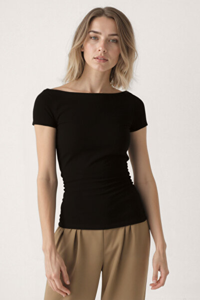 Vitrin Boat Neck Blouse