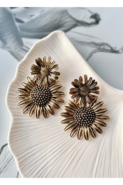 EnModa Antique Gold Brand Model Big Daisy Earrings