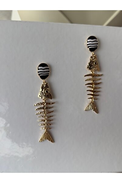 Bettnes Fishbone Detail Earrings