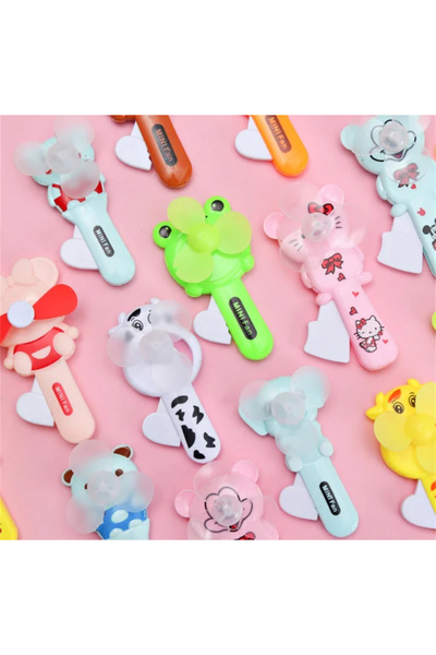 abnturk 1 Adet Mini Boy Hediyelik Basmalı Ayıcık Modeli Çocuk Oyuncak Manuel El Pervanesi El Vantilatörü