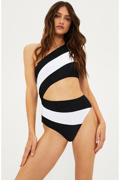 DEEP BEACH ASYMMETRIC SINGLE SHOULDER SWIMSUIT DB20020M