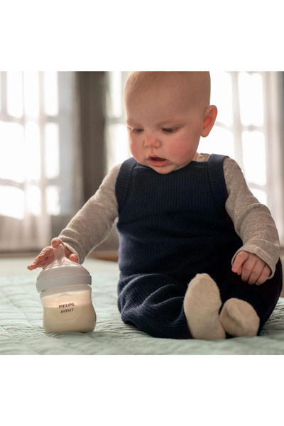 Philips Avent Natural Response 2-in-1 Baby Bottle 125ml SCY900/02