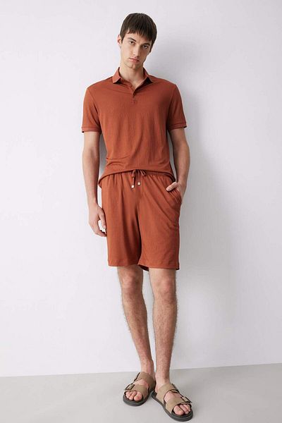 DeFacto Slim Fit Slim Fit με υφή κοντομάνικο τσαλακωμένο μπλουζάκι πόλο E1222ax25sm