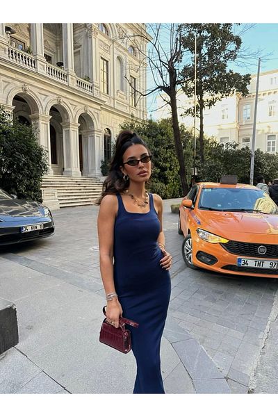 Ecenin Favorileri Rochie cu bretele albastru bleumarin