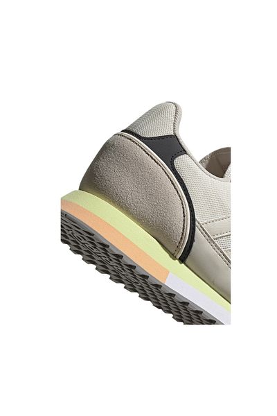 adidas 8K 2020