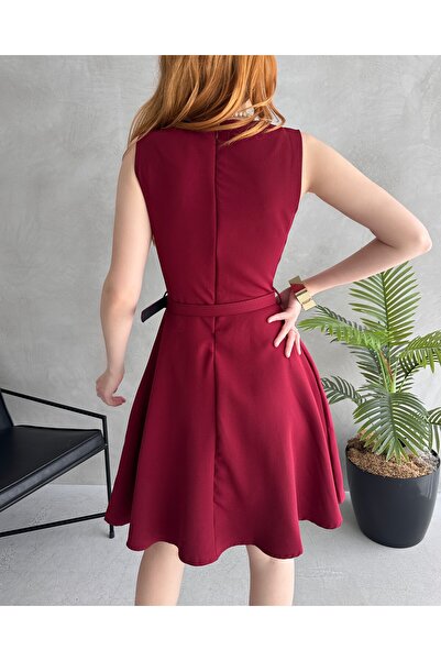 LB Laluna Butik Women's Belted Sleeveless Bell Dress