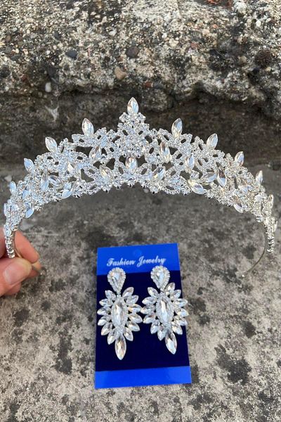Hobigram Clara Silver Bridal Henna Crown Special Occasion Accessory Women's Crown and Thin Shuttle Earrings Set