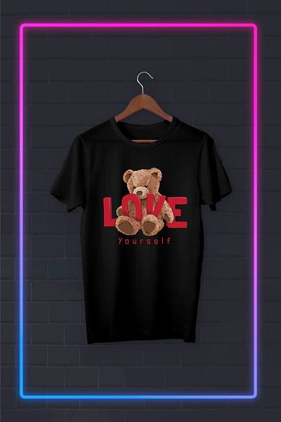 Pisa Art Черна тениска с дизайн на Vip Design -tedi Love