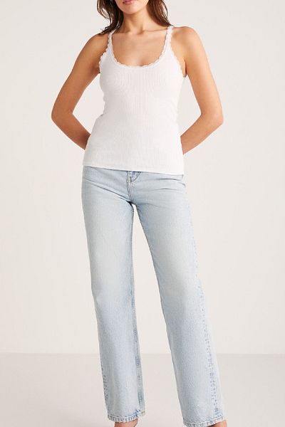 E BULURUM Women's White Regular Fit Lace Detailed Thin Strap Hollow Neck Undershirt