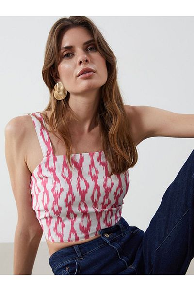 LC Waikiki Lcw Vision Square Neck Patterned Strap Crop